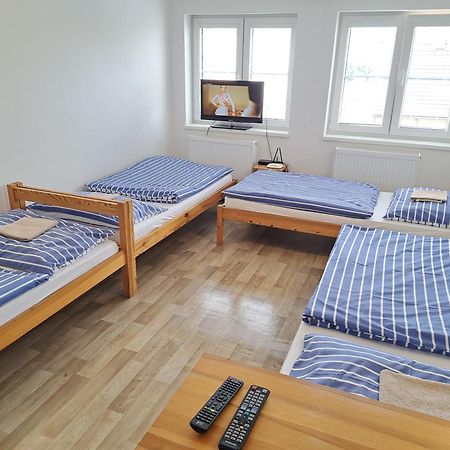 Apartman Plasy Buitenkant foto